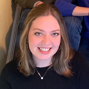 Meet your Posher, Andrea